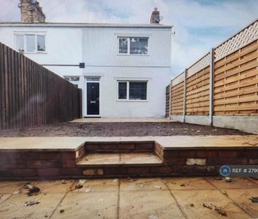 3 bedroom end of terrace house to rent - Photo 6