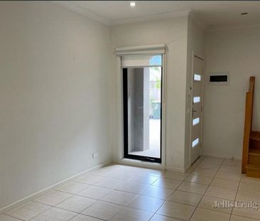 4/150 Woods Street, Newport - Photo 1