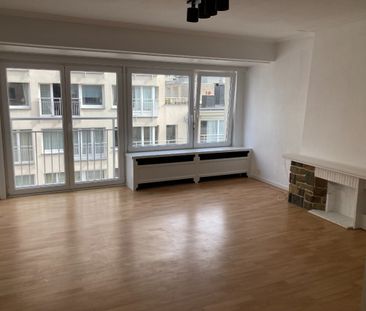 Gezellig appartement in Oostende met zijdelings zeezicht - Photo 4