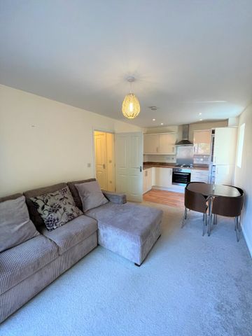 1 bedroom Apartment to rent - Photo 2