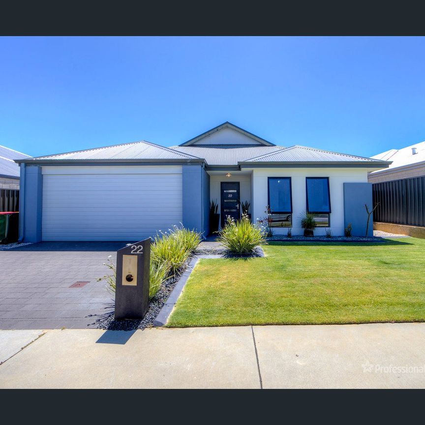 4 Dargie Way, Alkimos, WA 6038 - Photo 1