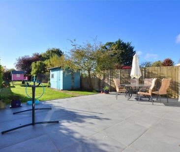 3 bedroom semi-detached house to rent - Photo 5