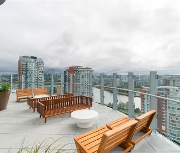 682 87 NELSON STREET, Vancouver, British Columbia - Photo 5