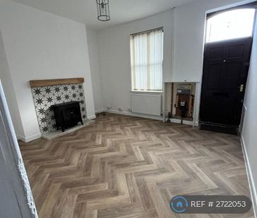 2 bedroom terraced house to rent - Photo 2