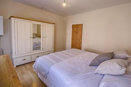 102 Tates Avenue, Belfast, BT9 7BZ - Photo 4