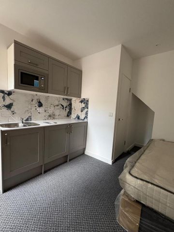 Studio to rent - Photo 2