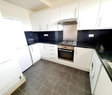 3 bedroom barn conversion to rent - Photo 5