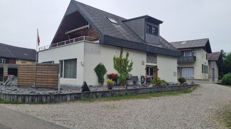 Grosse 5½ bis 6 Zi. Dachwohnung - ländliche Lage - grosse Terrasse - Photo 5