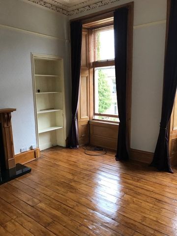 Marywood Square, Strathbungo, G41 2BW - Photo 2