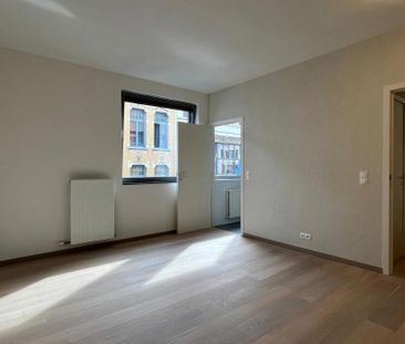 Prachtig, lichtrijk appartement in hartje Antwerpen - Photo 5