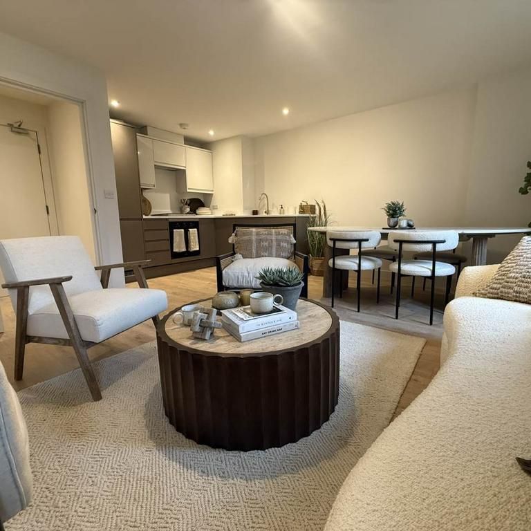 1 bedroom flat to rent - Photo 1