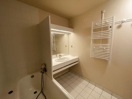 Location Appartement 1 pièce 21m² RODEZ 12000 - Photo 5