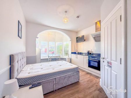 Studio to rent - Photo 4