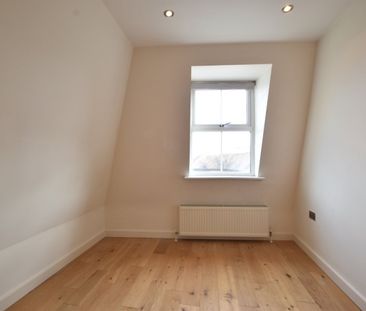 Molesey Road, Hersham, Walton-on-Thames, KT12 - Photo 3