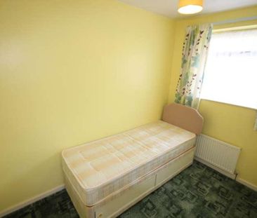 The Cloisters, Stapenhill, DE15 - Photo 2