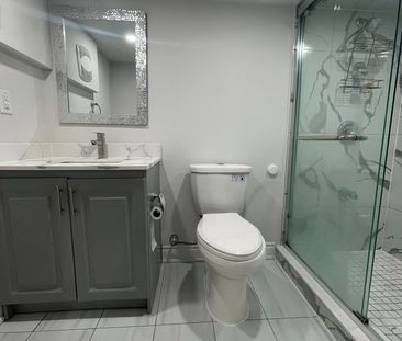 For Lease - 9 Humberstone Crescent, Brampton, Ontario - Photo 2