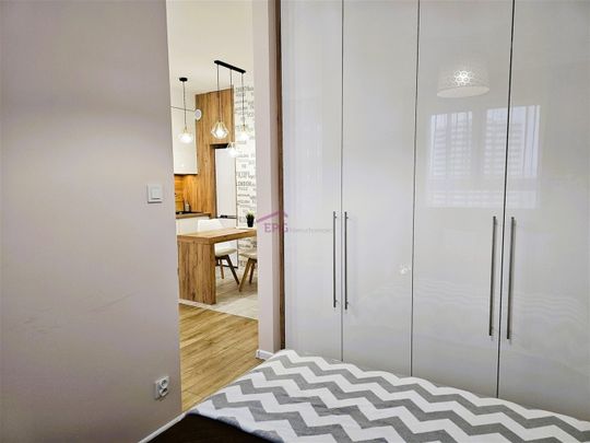 Katowice, Osiedle Tysiąclecia, Chorzowska Mieszkanie na wynajem - Photo 1