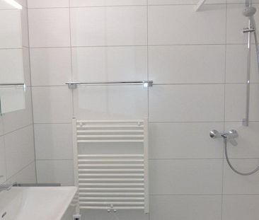 Top moderne Wohnung an ruhiger Lage - Foto 4