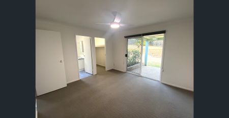 Spacious Family Living in a Prime Location! - Photo 3