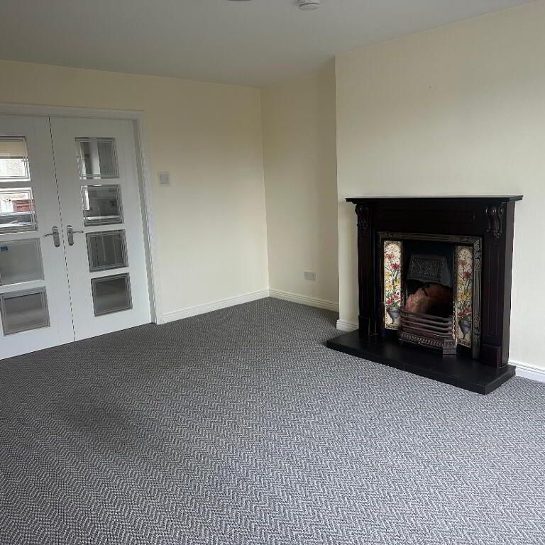 25 Woodhill, Newry, BT35 8DP - Photo 1