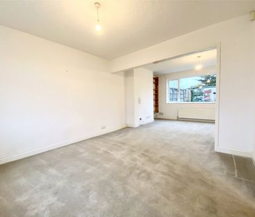 3 Bedroom - Photo 2