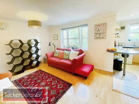 Cavendish Place, Great Shelford - Photo 4