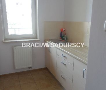 Kawalerka przy ul Walerego Sławka - Zdjęcie 1