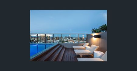 FURNISHED 3 Bedroom Apartment - Resort-Style Amenities & Flexible Lease Terms - Photo 5