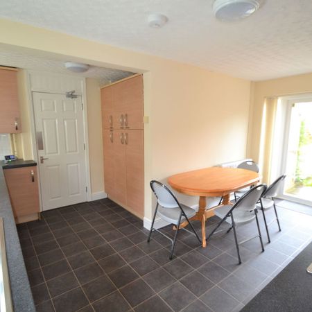 Kensington Walk, Corby, NN18 9JB - Photo 3