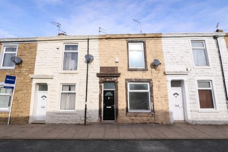 2 bedroom House To Let - Photo 5