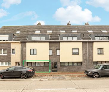 GELIJKVLOERS APP MET GARAGE - Photo 2