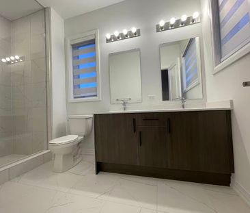 For Lease - 70 Tipp Drive, Richmond Hill, Ontario - Photo 1