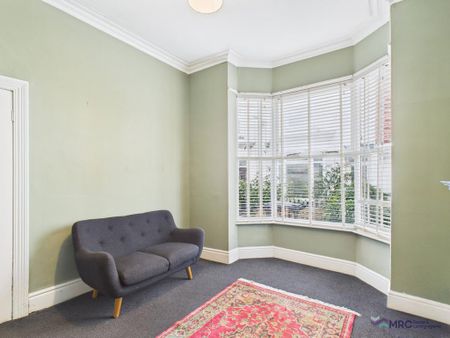 2 bedroom end of terrace house to rent - Photo 2