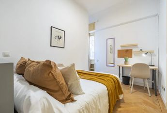 Calle de la Princesa, Madrid, Community of Madrid 28008