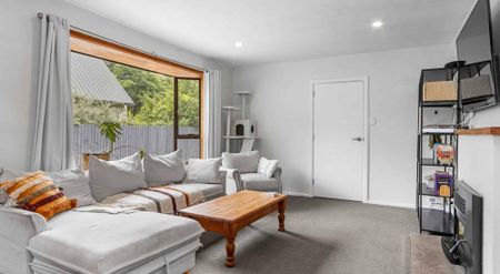 Opposite Burnside Park - Photo 5