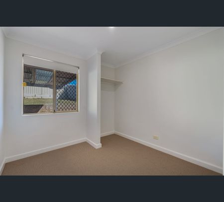 17 Addison Gardens, Merriwa, WA 6030 - Photo 2