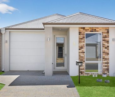 Modern Coastal Living in the Heart of Eglinton Stylish 2x2 Ready to... - Photo 4