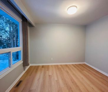 For Lease - 38 Bernick Drive Unit# Upper, Barrie, Ontario - Photo 1