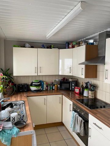 53 Haypark Avenue, Belfast, BT7 3FE - Photo 4