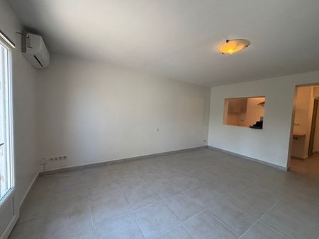 A LOUER - CARPENTRAS - APPARTEMENT T2, - Photo 4