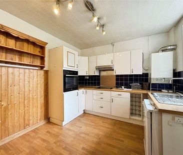 3 bedroom terraced house to rent - Photo 5