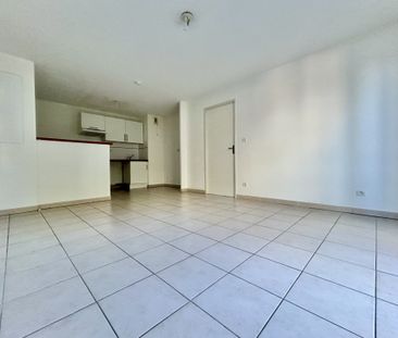 Location Appartement 3 pièces 53m² RAMONVILLE ST AGNE 31520 - Photo 3
