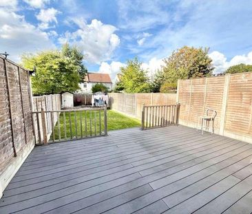 South Avenue, Southend-on-sea, Essex, SS2 - Photo 1