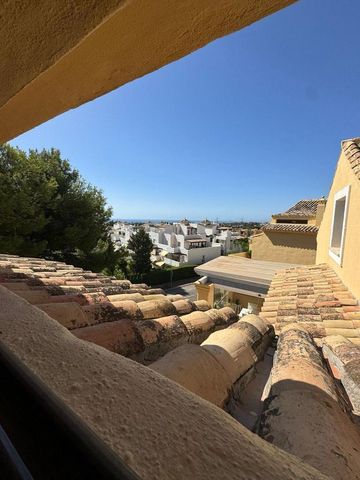 3 room luxury Apartment for rent in Marbella, Spain - Photo 2