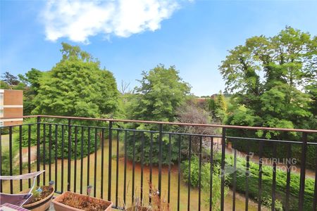 Albury Road, Guildford, Surrey, GU1 2BZ - Photo 4