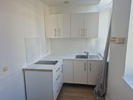Location Appartement 2 pièces 46m² HAUBOURDIN 59320 - Photo 3