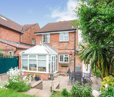 3 bedroom link detached house to rent - Photo 3