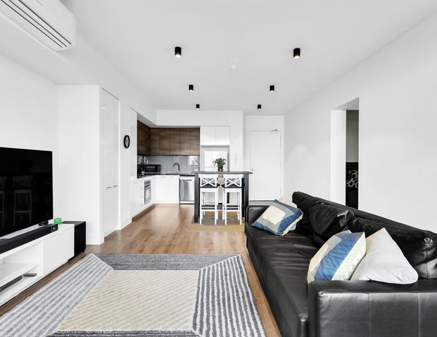 302/288 St Clair Ave - Photo 1