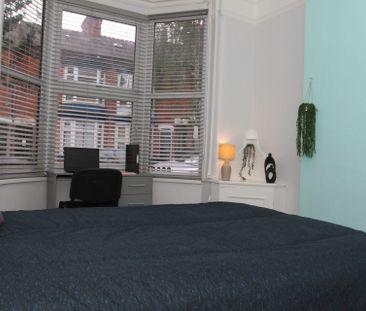 Barclay Street (4 bed) - Photo 2