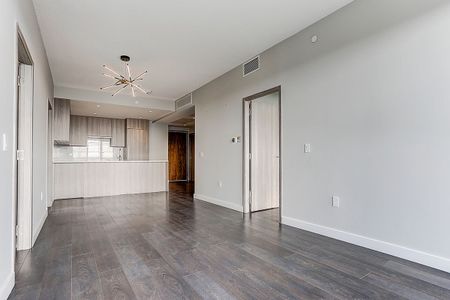 For Lease - 95 Mcmahon Drive Unit# 3203, Toronto, Ontario - Photo 2